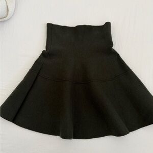 Zara Knit NWT Black A-Line Skirt size S